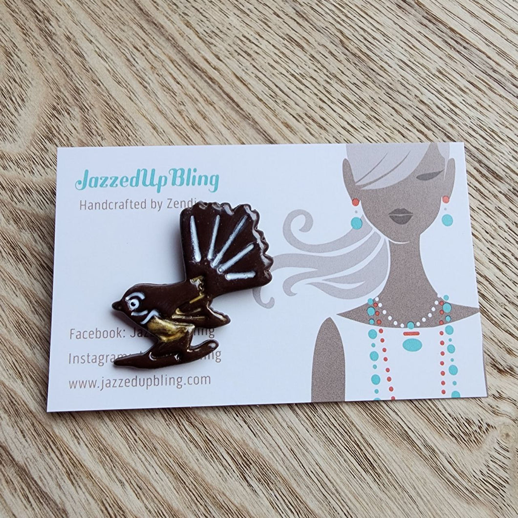 Fantail Brooch