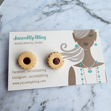 Load image into Gallery viewer, Shrewsbury Earrings
